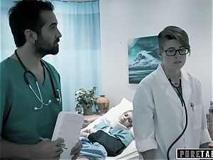 pure TABOO freak medic Gives teenage Patient vagina exam